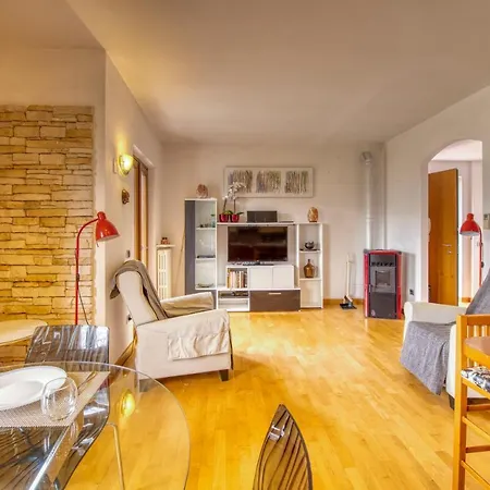 דירה Apartmentsgarda - Casa Raffaello גארדה