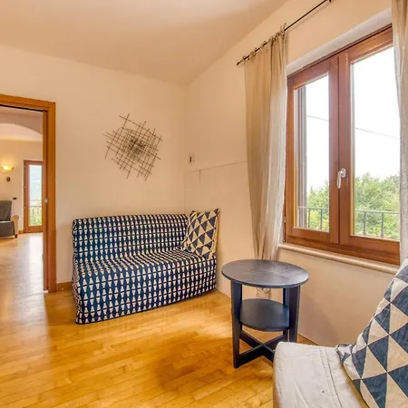 דירה Apartmentsgarda - Casa Raffaello *